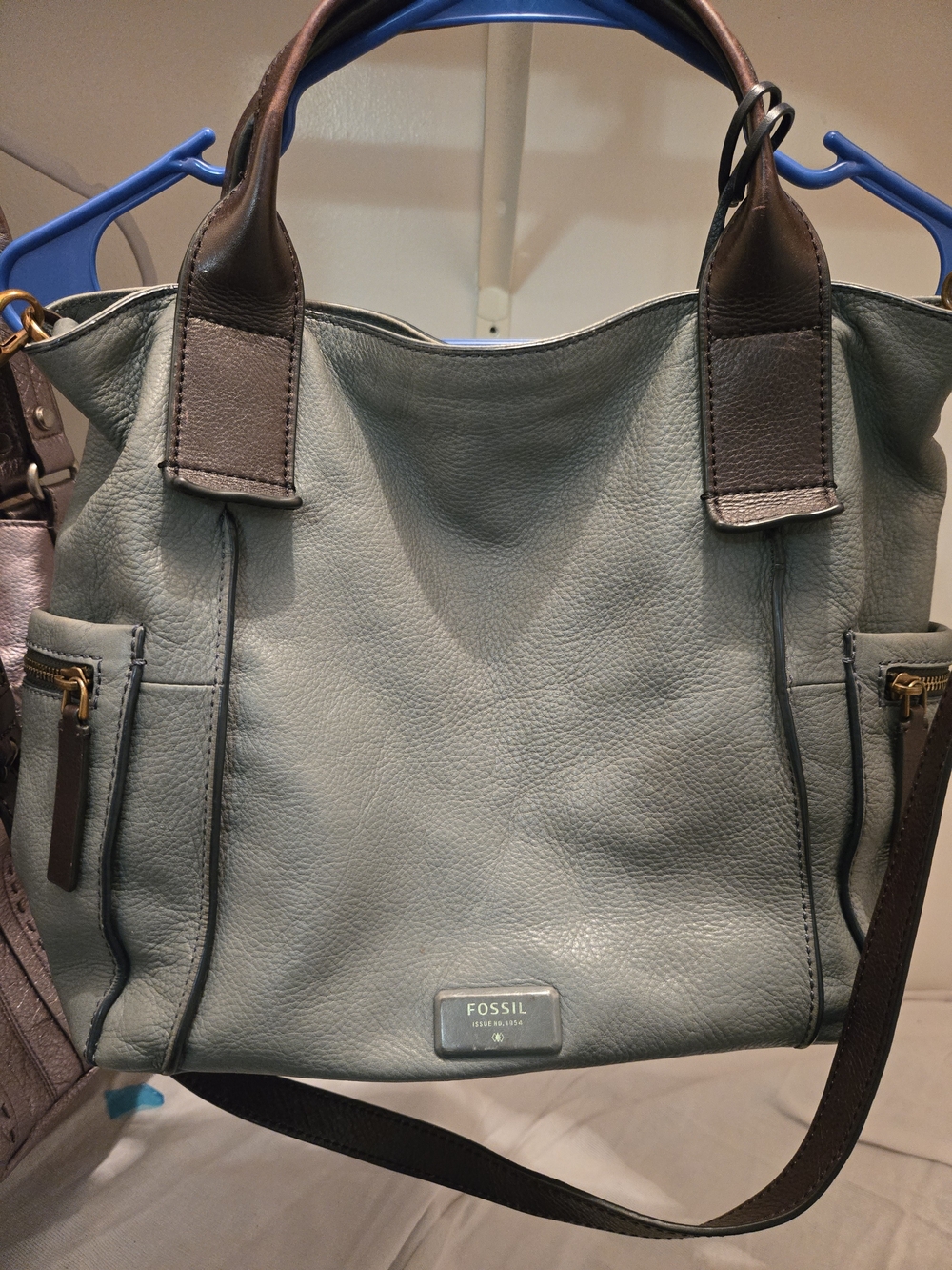 Fossil Women’s Leather Tote Bag in Sage Green